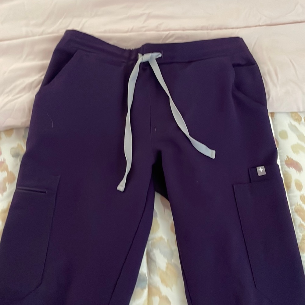Figs bottoms only